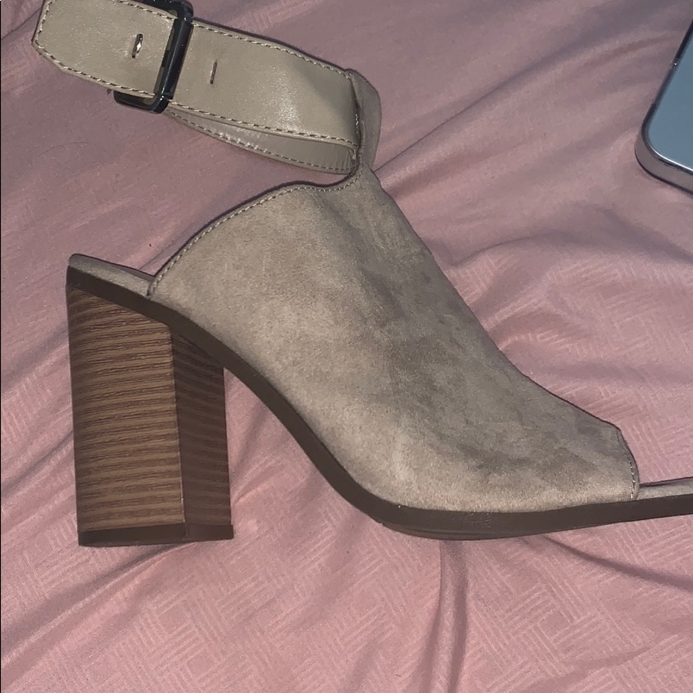 Target Booties - Picture 2 of 3